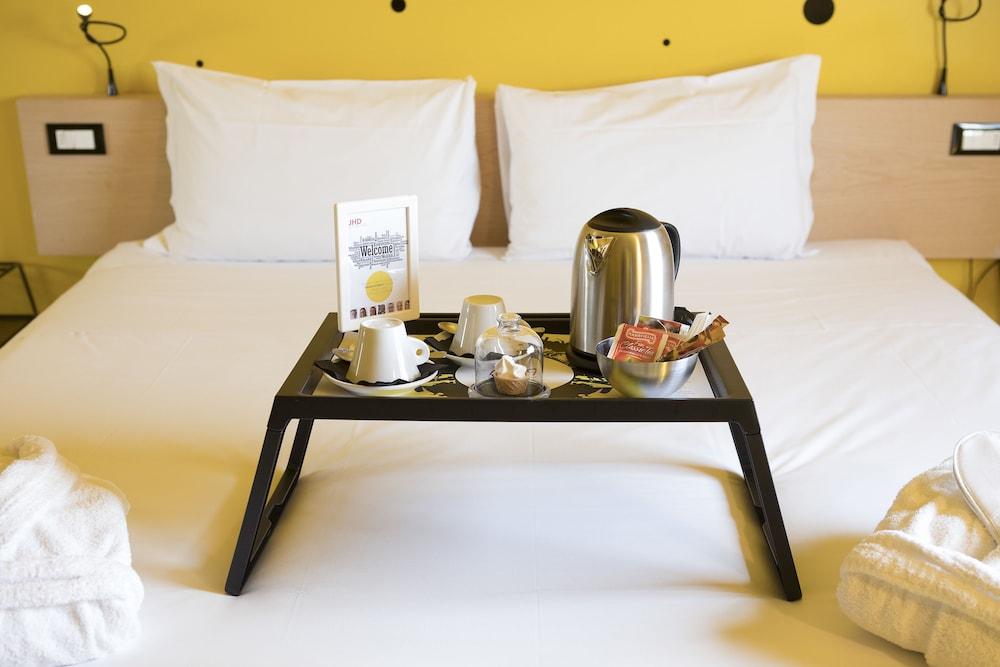 Aiden By Best Western Jhd Dunant Hotel Castiglione Delle Stiviere Dış mekan fotoğraf